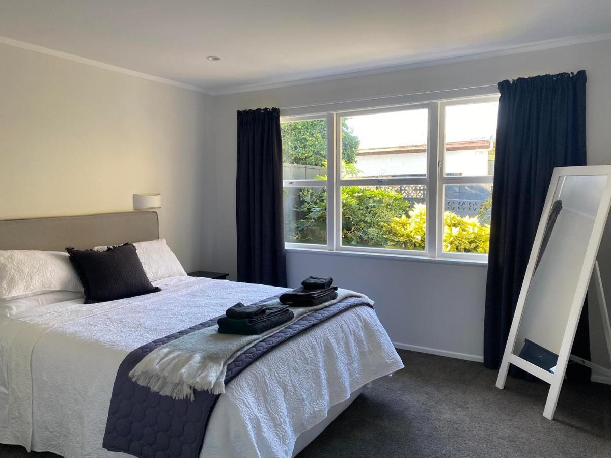 Lovely Newly Renovated Home Hamilton Exterior foto
